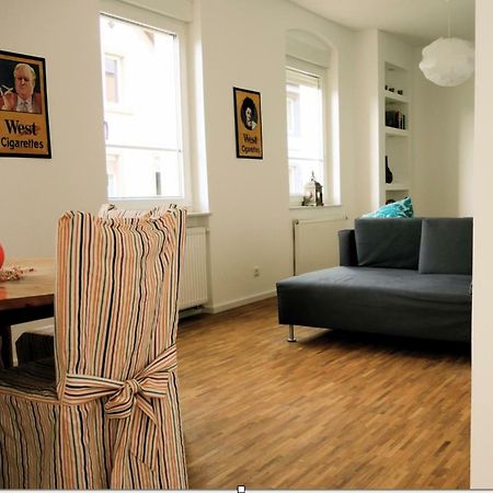 Modernes Apartment - Neustadt/Weinstrasse Stadt Neustadt an der Weinstraße Buitenkant foto