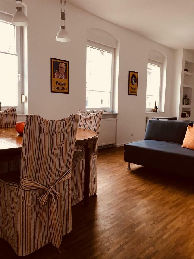Modernes Apartment - Neustadt/Weinstrasse Stadt Neustadt an der Weinstraße Buitenkant foto