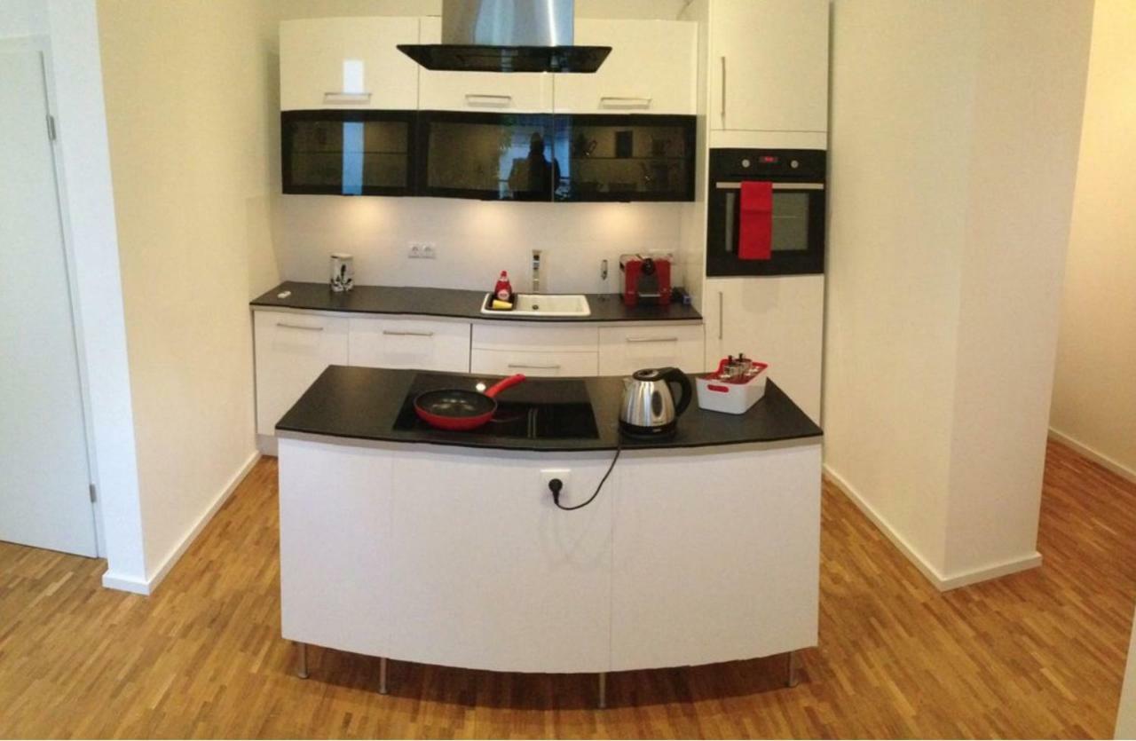 Modernes Apartment - Neustadt/Weinstrasse Stadt Neustadt an der Weinstraße Buitenkant foto
